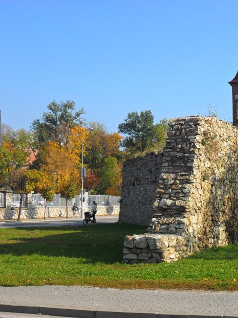 Mestské hradby Pezinok